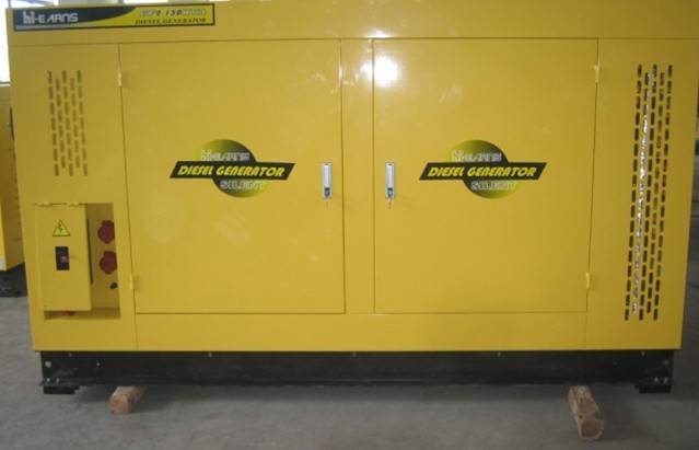 康明斯動力柴油發(fā)電機25KW 康明斯動力柴油發(fā)電機25KW